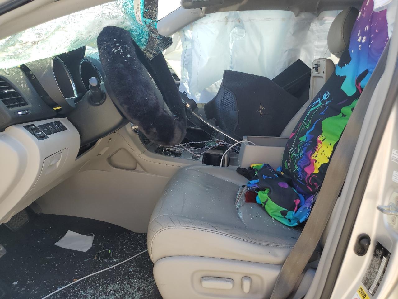 TOYOTA HIGHLANDER BASE