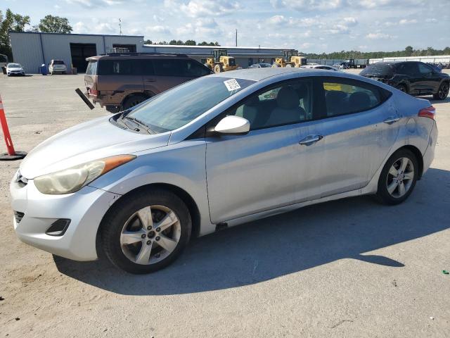 HYUNDAI ELANTRA GLS