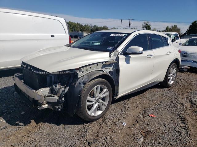 INFINITI QX30 BASE