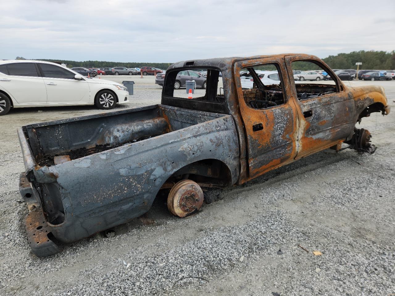 Lot #3287687007 2004 TOYOTA TACOMA DOU