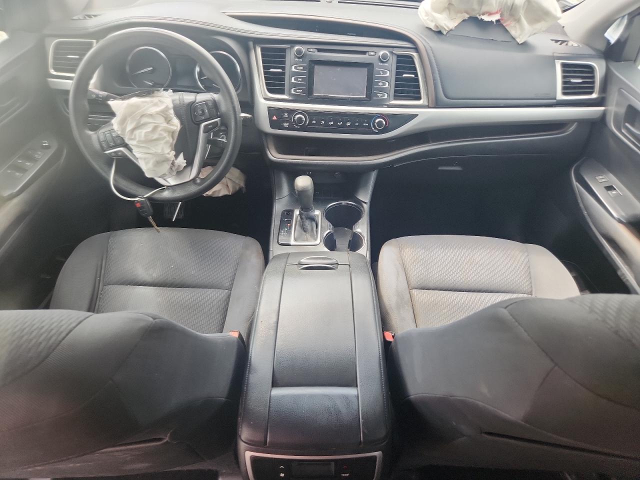 TOYOTA HIGHLANDER LE