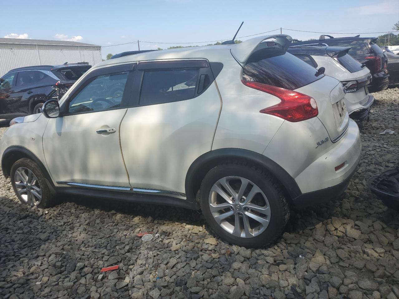 NISSAN JUKE S