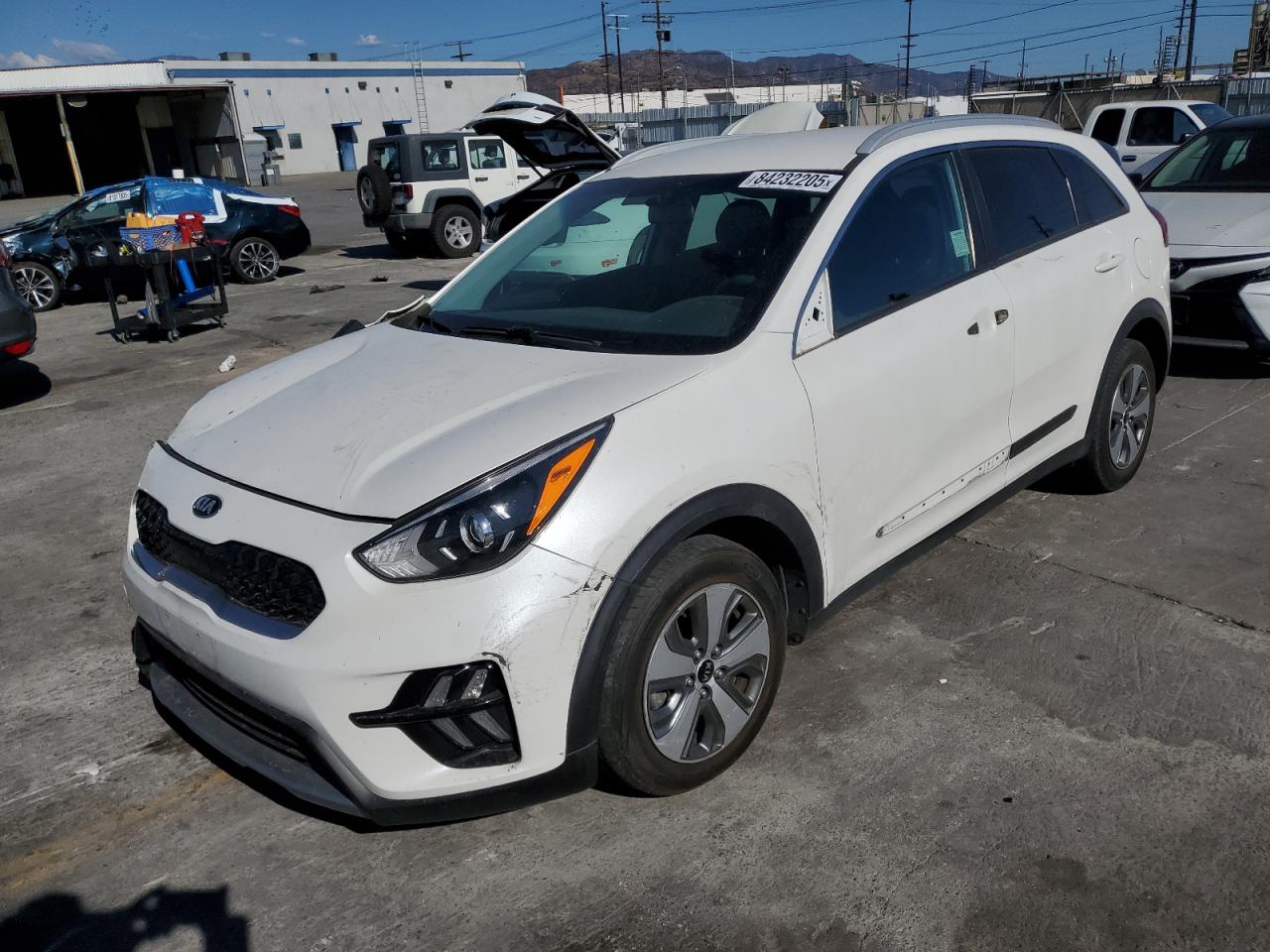 KIA NIRO LX