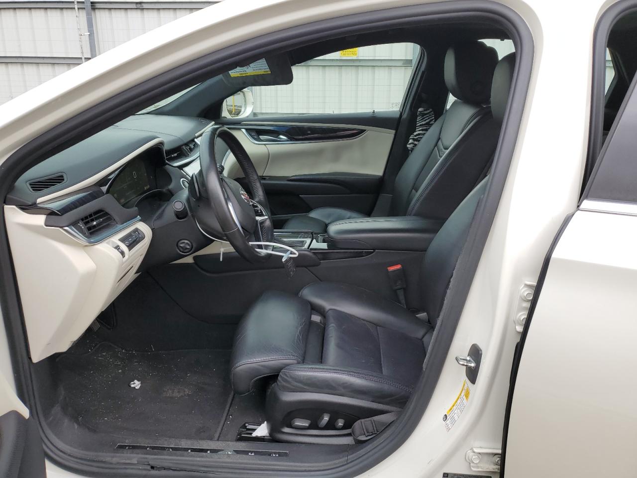 CADILLAC XTS PLATINUM