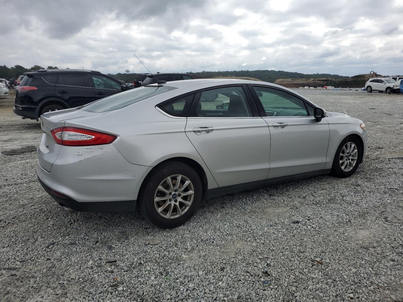 FORD FUSION S