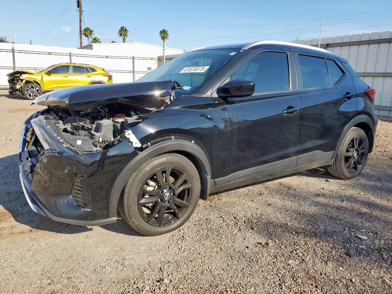 NISSAN KICKS SV