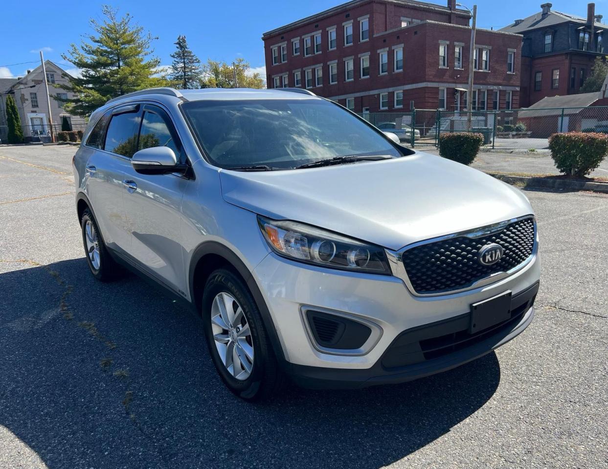 KIA SORENTO LX