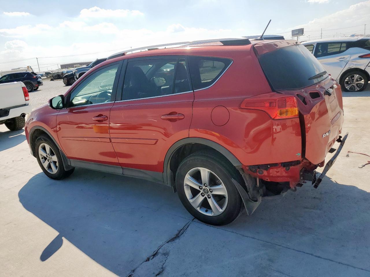 TOYOTA RAV4 XLE
