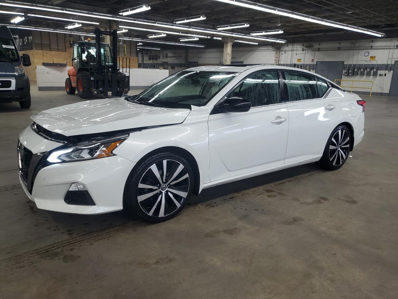 NISSAN ALTIMA SR