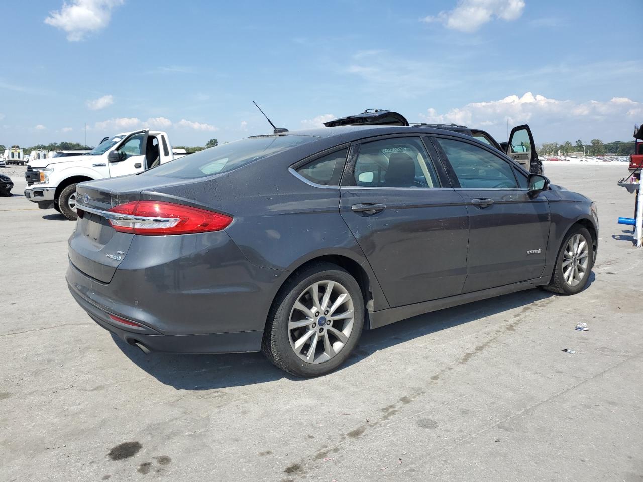 FORD FUSION HYBRID SE HYBRID