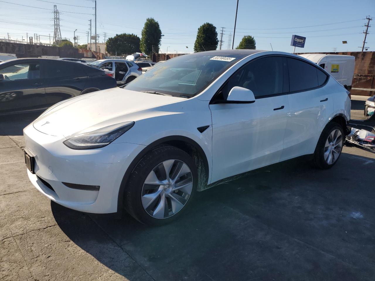 TESLA MODEL Y