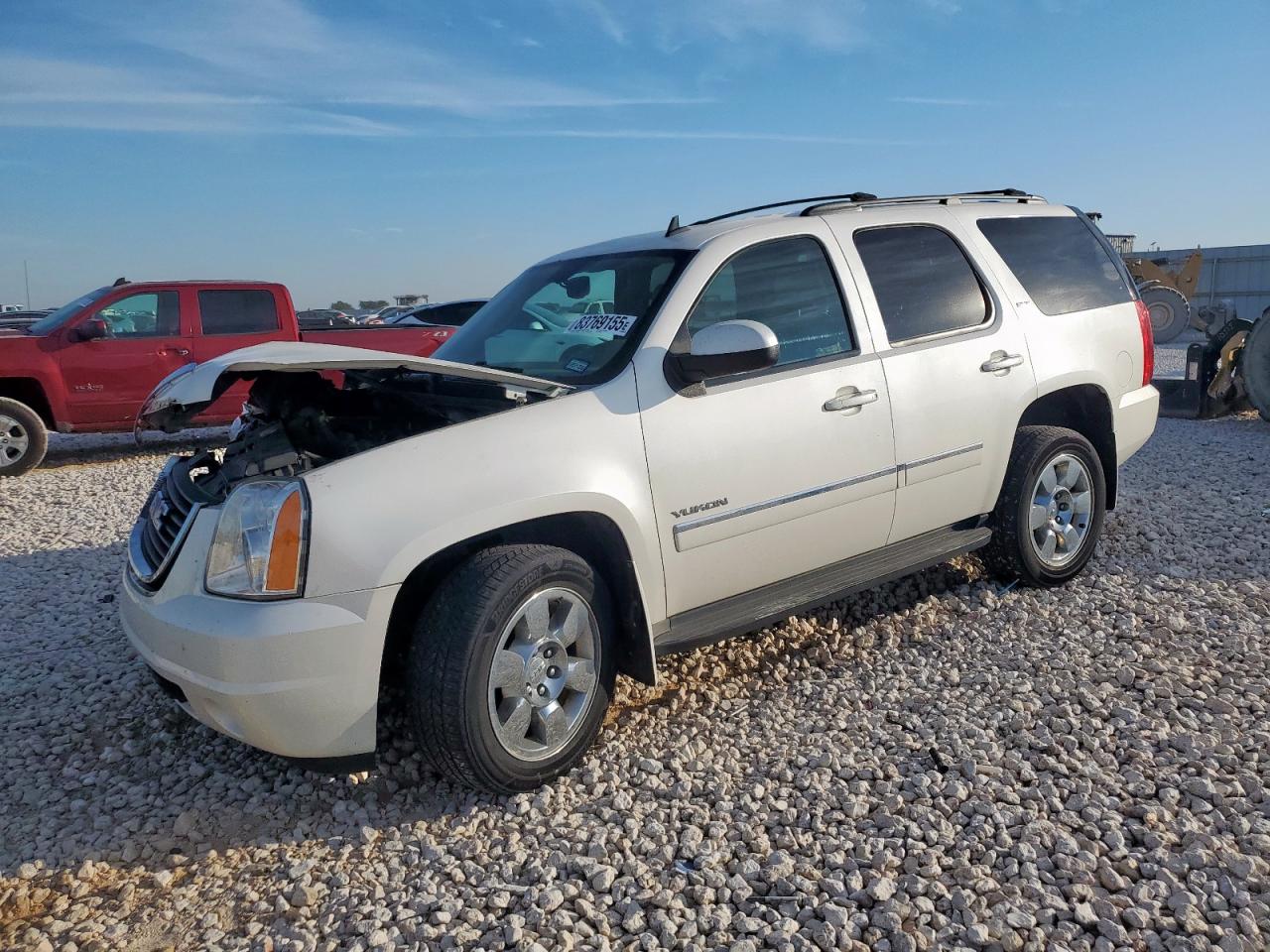 GMC YUKON SLT