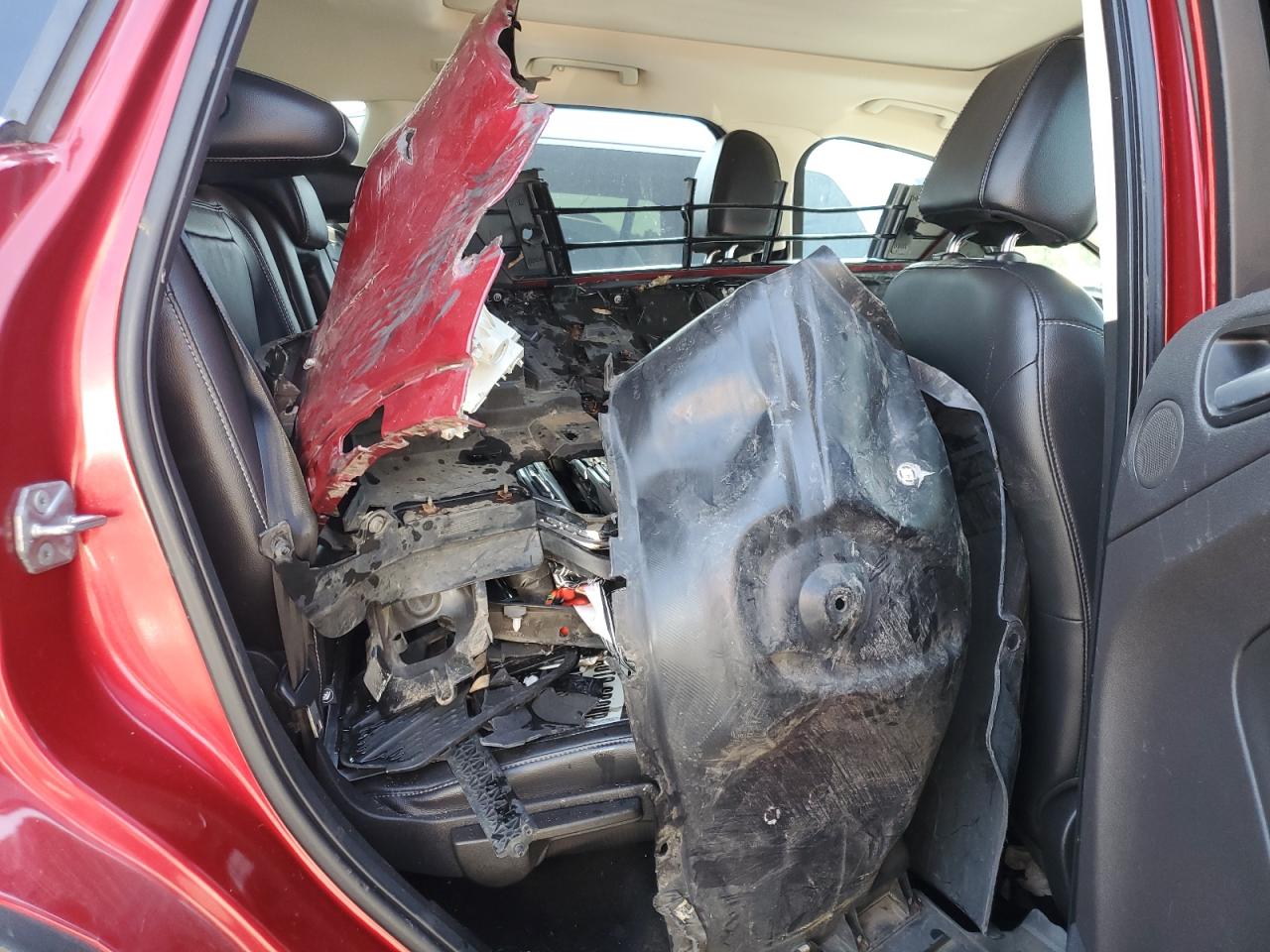 FORD ESCAPE TITANIUM