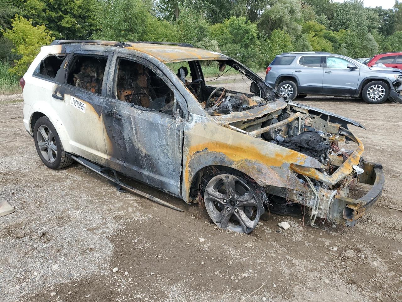 DODGE JOURNEY CROSSROAD