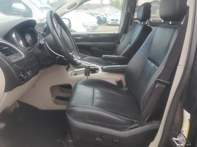 2016 CHRYSLER TOWN & COU - 2C4RC1CG6GR302471