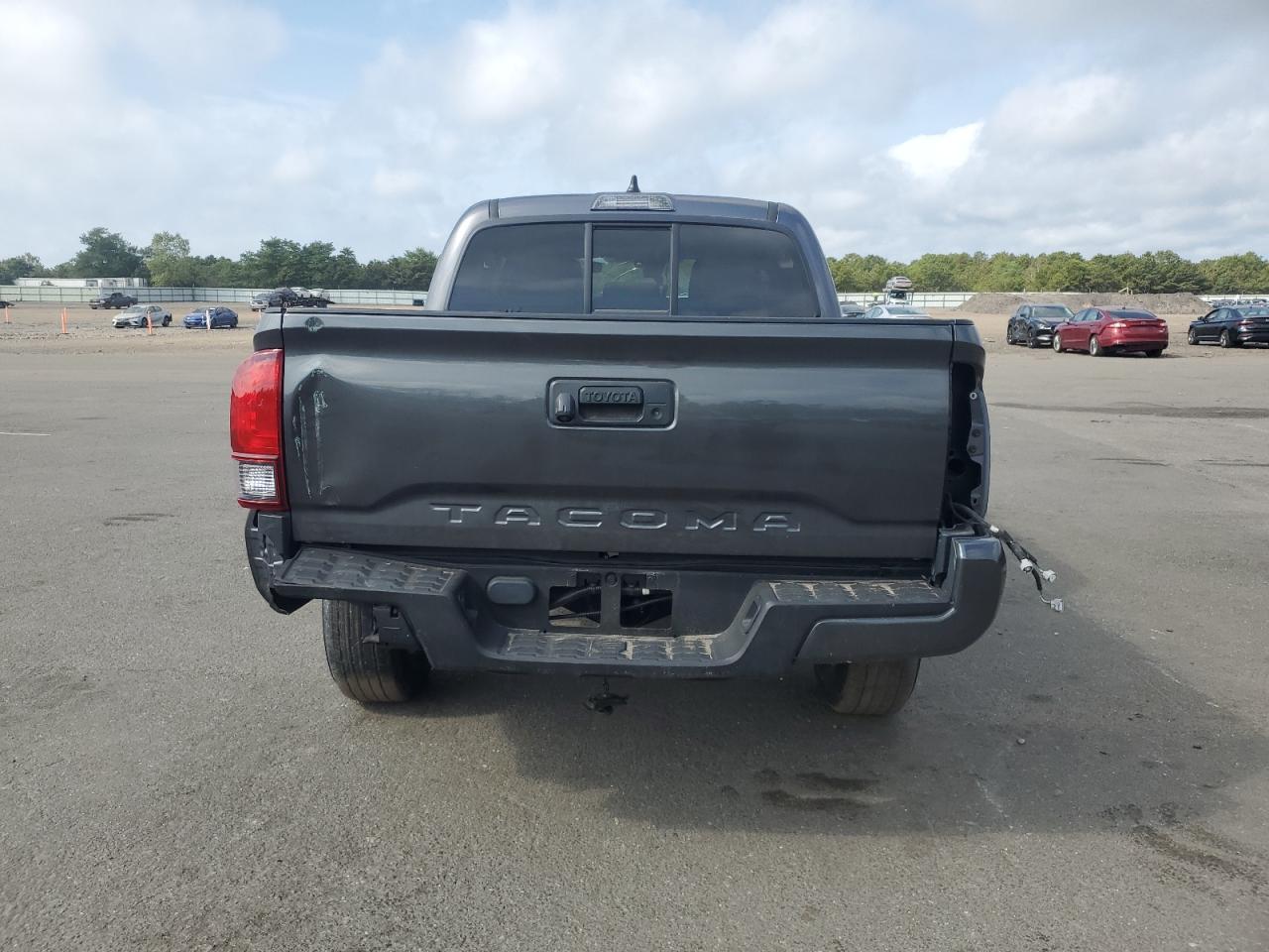 TOYOTA TACOMA DOUBLE CAB