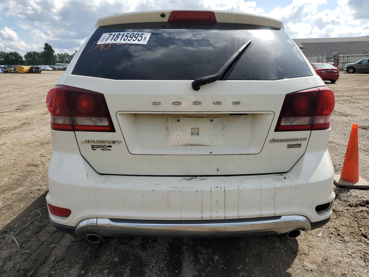 DODGE JOURNEY CROSSROAD