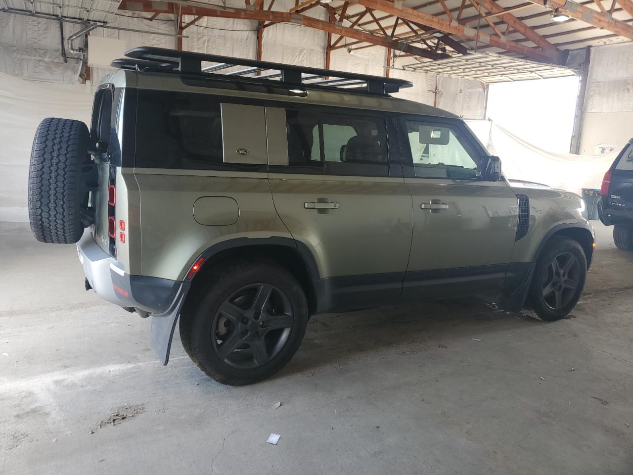 LAND ROVER DEFENDER 110 SE