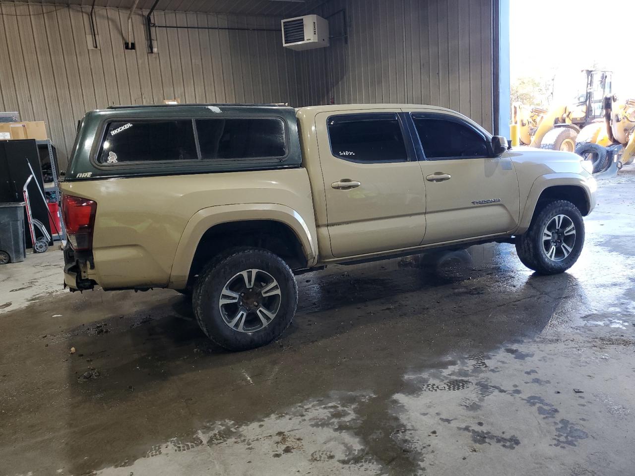 Lot #3311395324 2019 TOYOTA TACOMA DOU