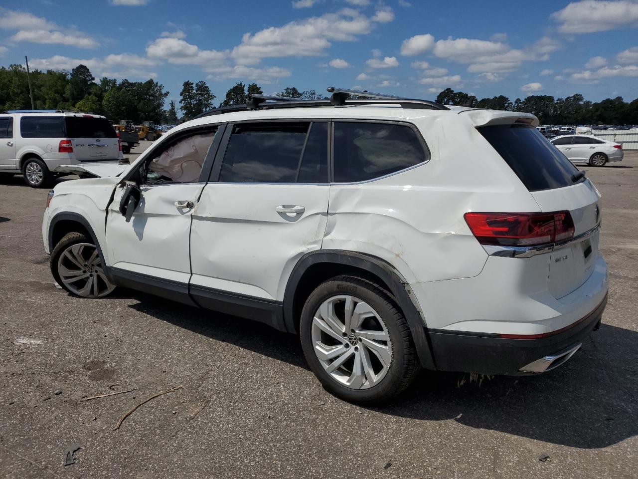 VOLKSWAGEN ATLAS SE