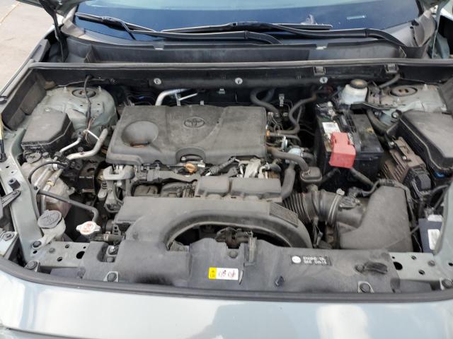 2020 TOYOTA RAV4 XLE #3304577436