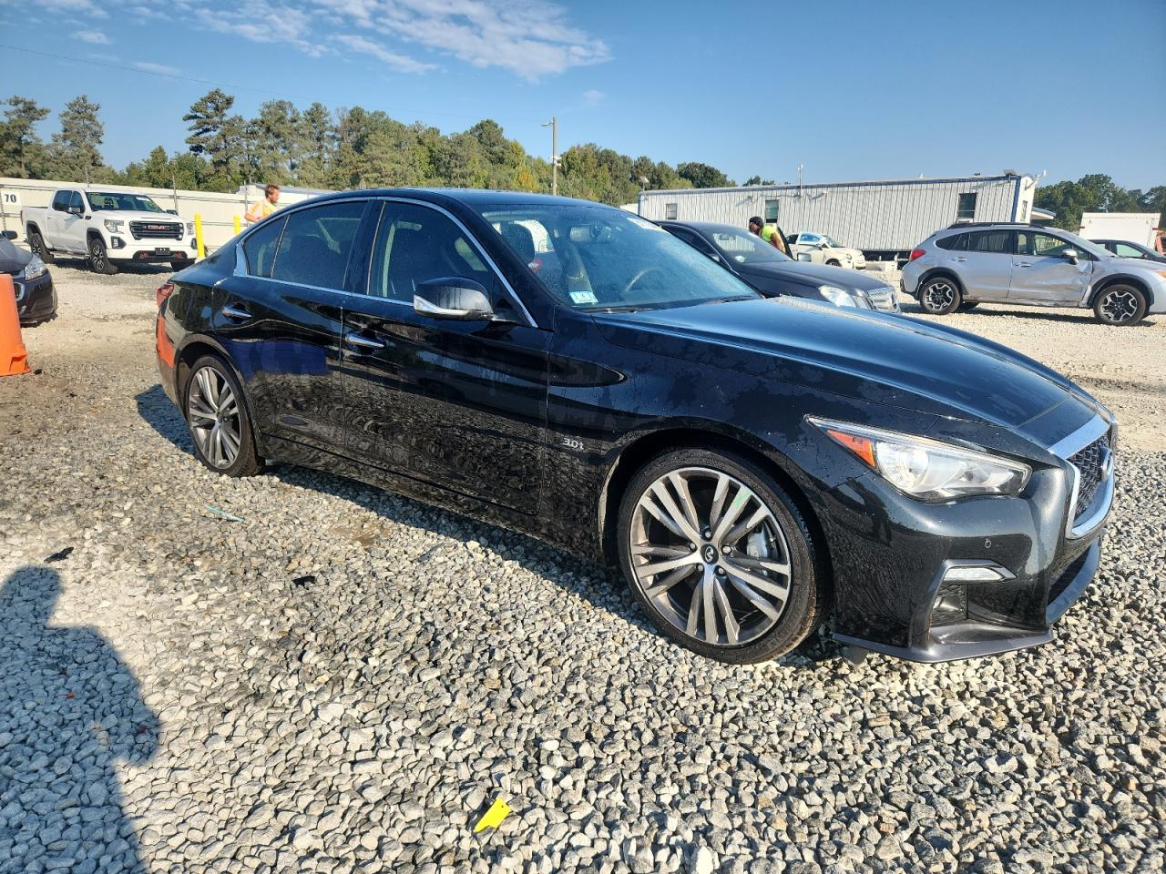 INFINITI Q50 LUXE
