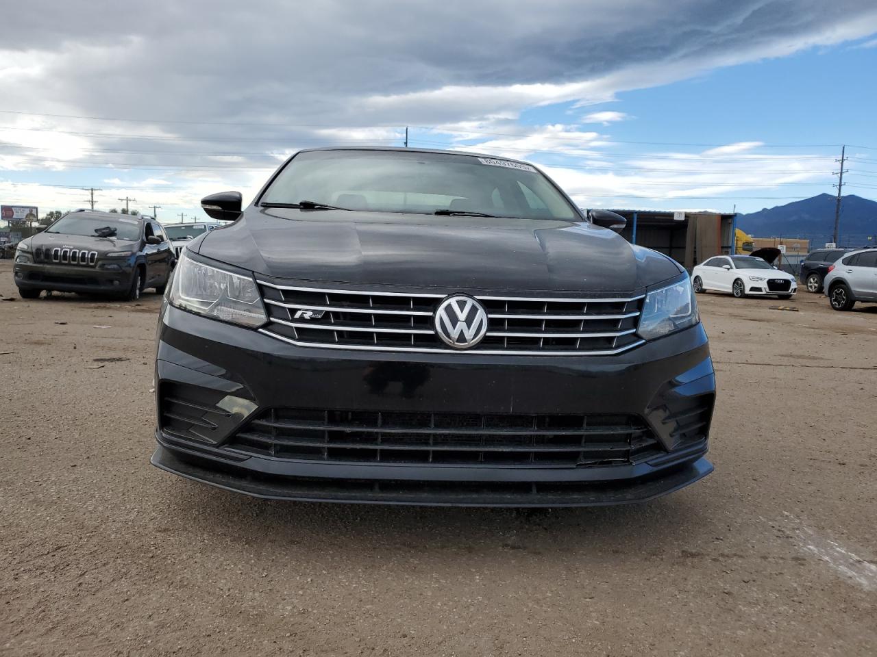 VOLKSWAGEN PASSAT S