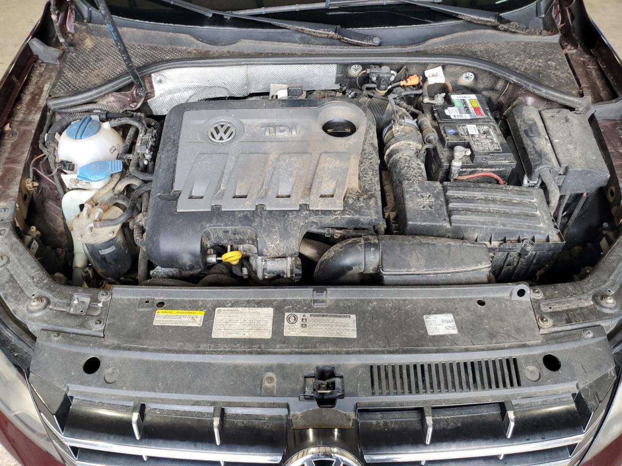 VOLKSWAGEN PASSAT SE