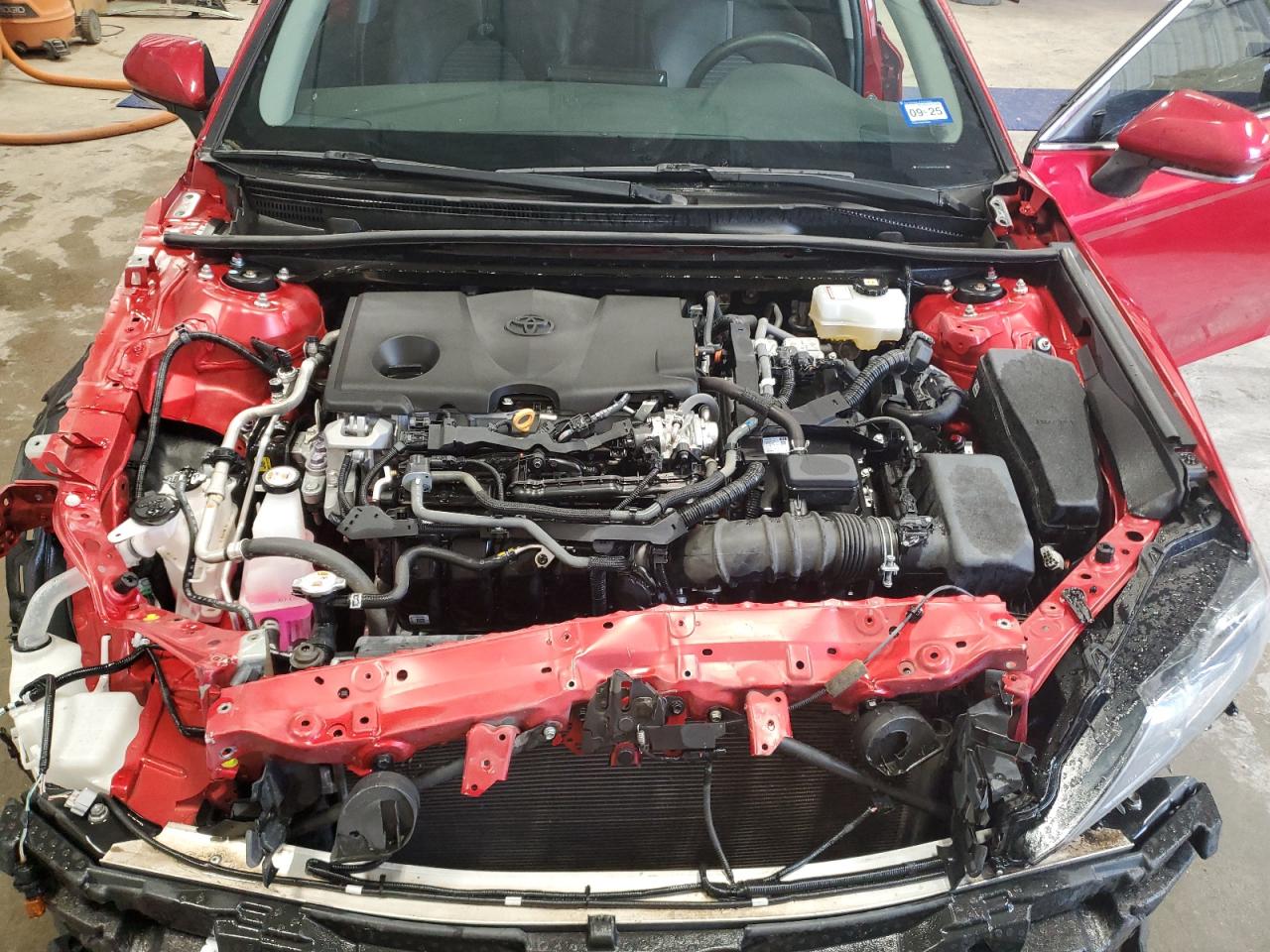 TOYOTA CAMRY SE NIGHT SHADE