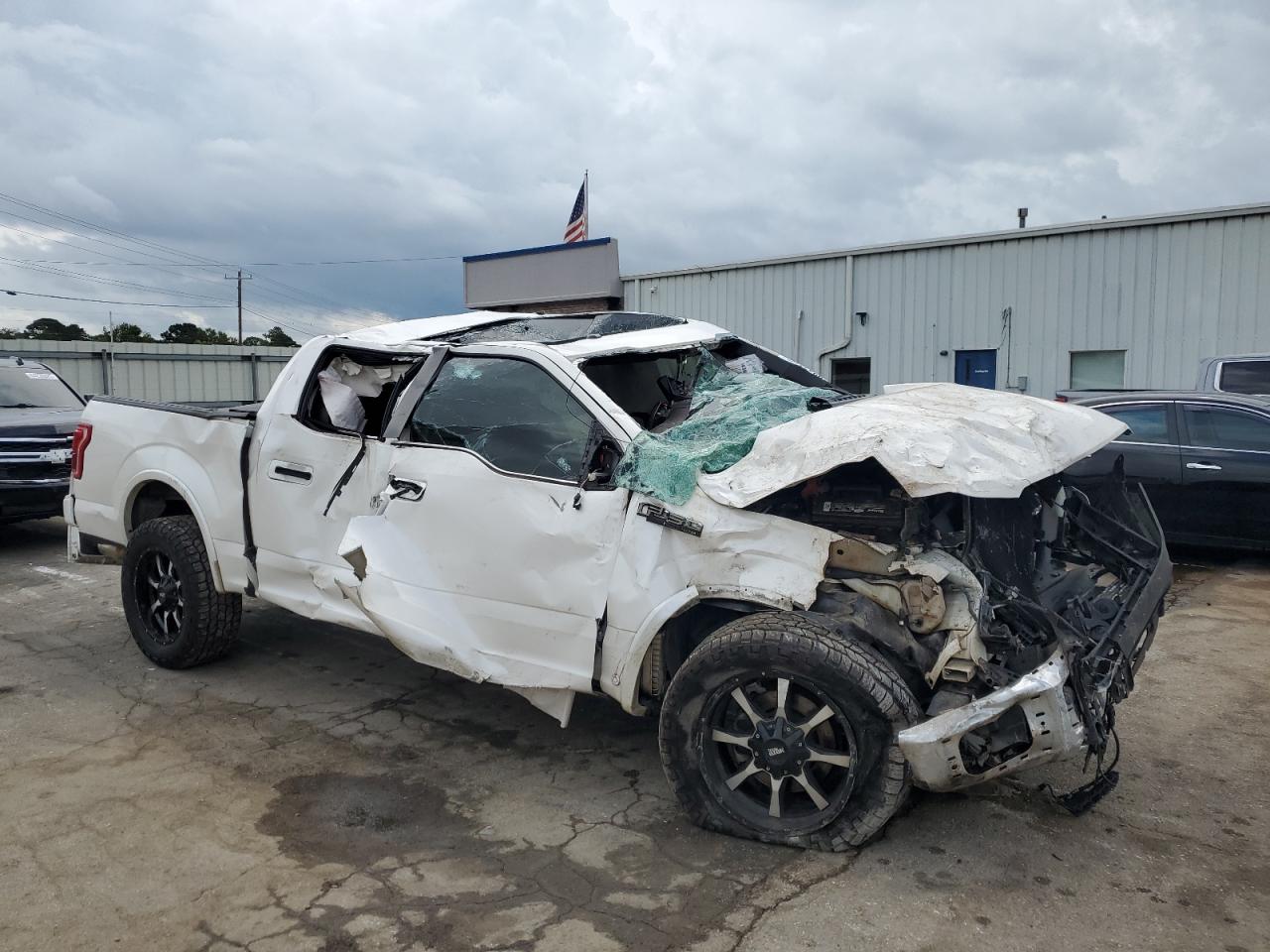 FORD F-150 SUPERCREW