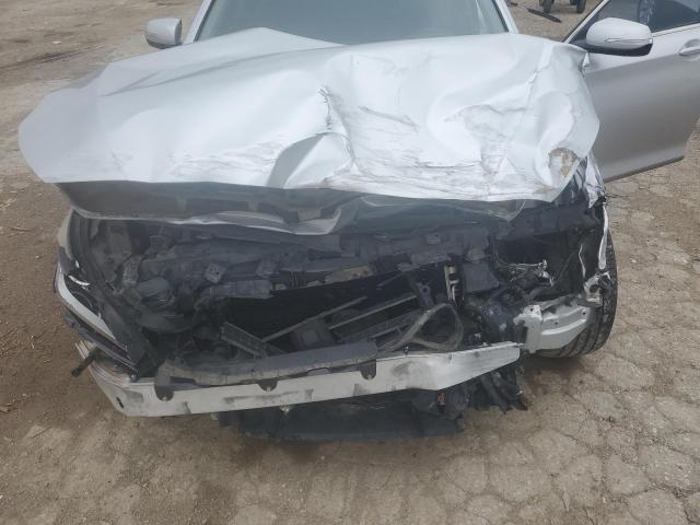 2015 HYUNDAI GENESIS 3. KMHGN4JE1FU067950