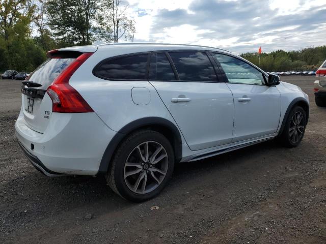 2016 VOLVO V60 CROSS YV4612HKXG1008391