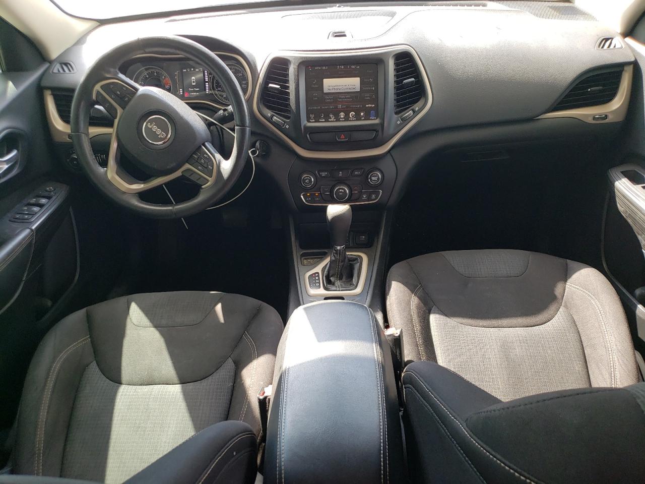 JEEP GRAND CHEROKEE LATITUDE