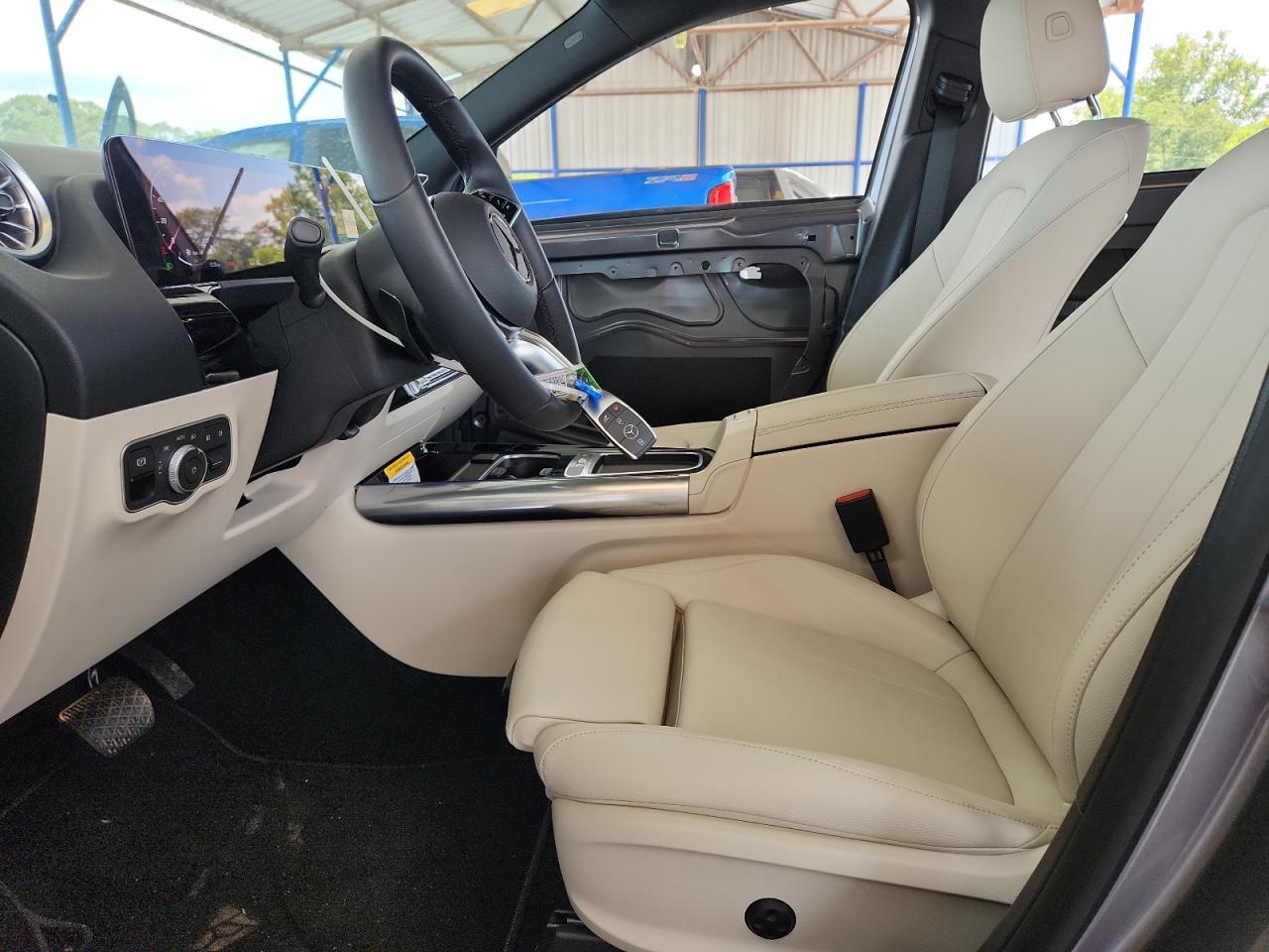 MERCEDES-BENZ GLA-CLASS 250