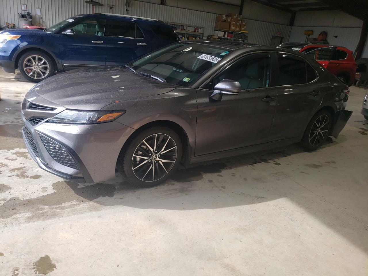 TOYOTA CAMRY SE NIGHT SHADE
