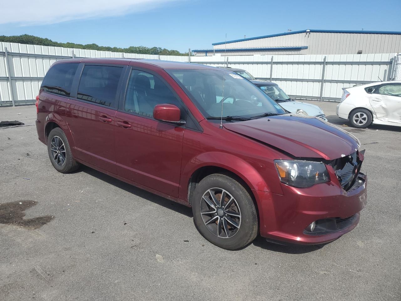 DODGE GRAND CARAVAN SE