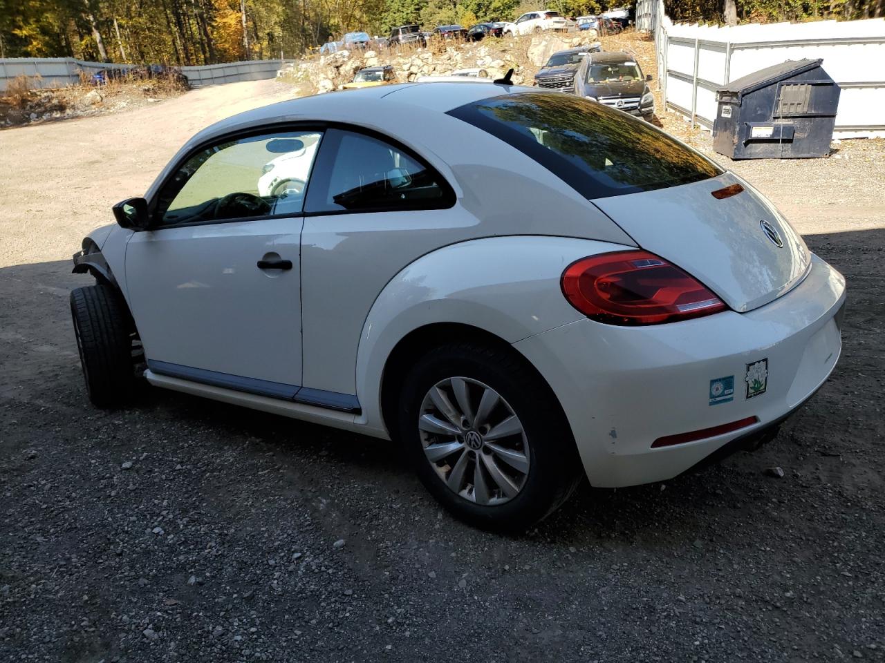 VOLKSWAGEN BEETLE