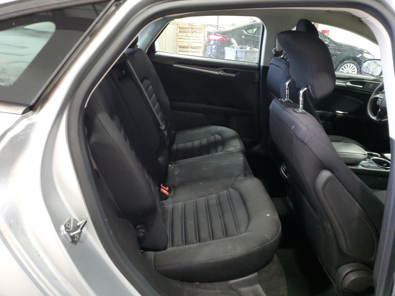 FORD FUSION SE HYBRID