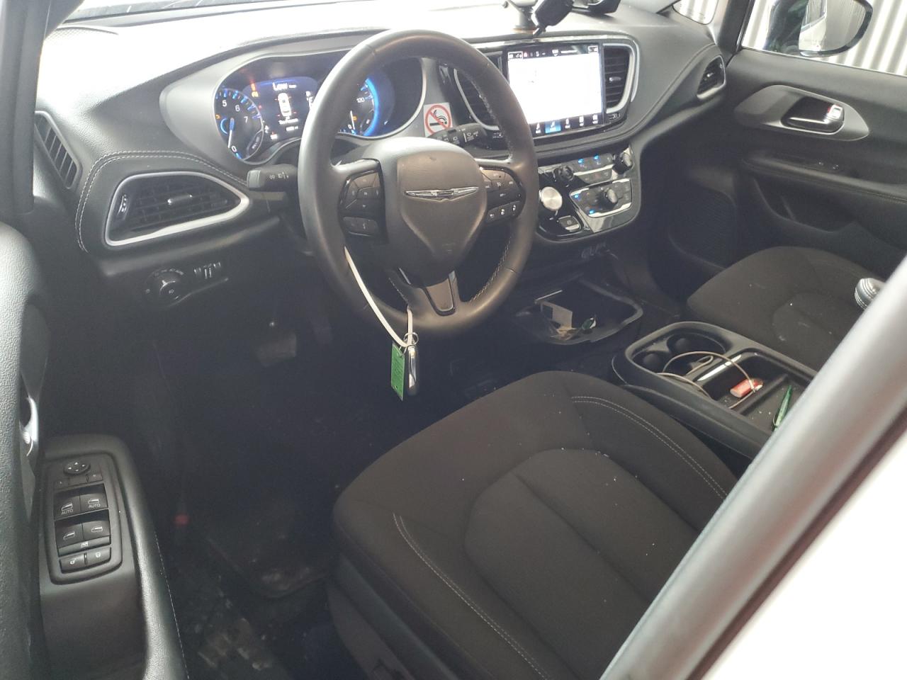 CHRYSLER PACIFICA TOURING