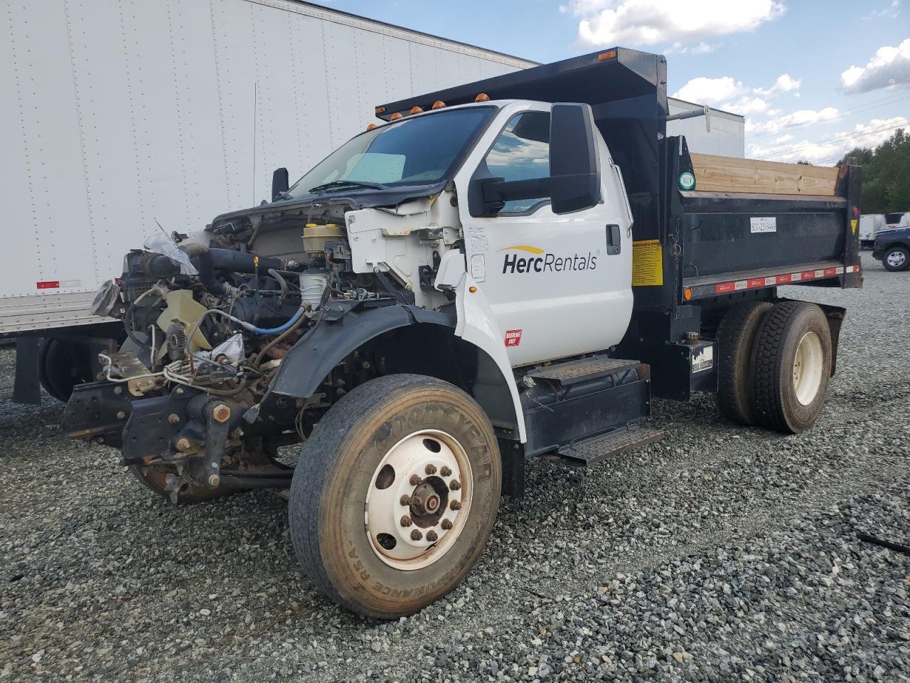 FORD F-750 SUPER DUTY