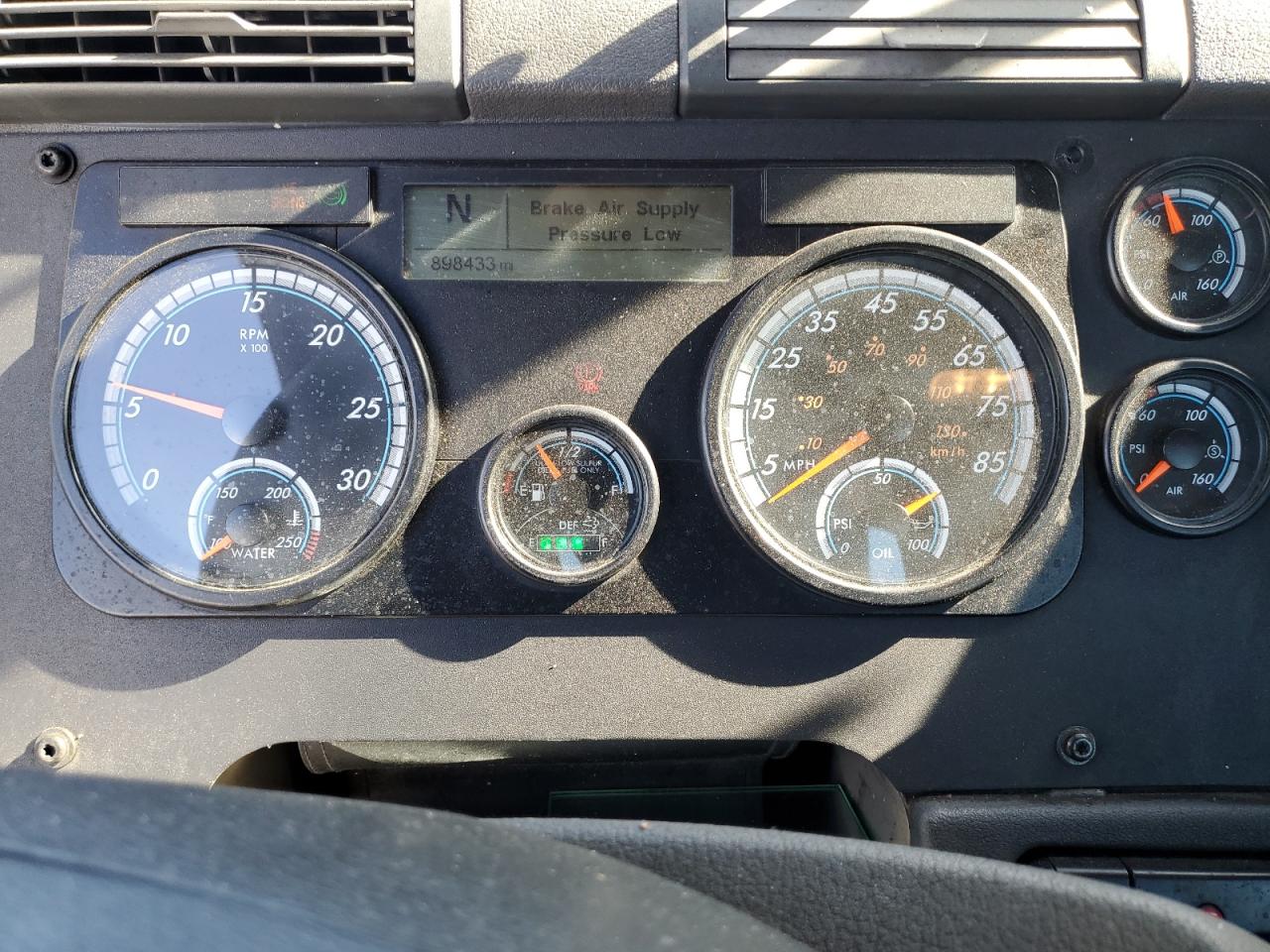 Lot #3254472147 2017 FREIGHTLINER CASCADIA 1