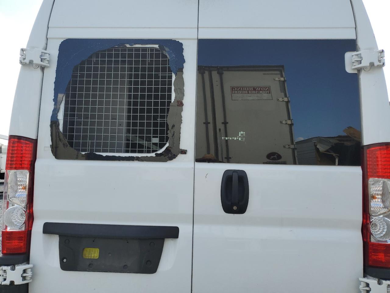 RAM PROMASTER 1500 HIGH