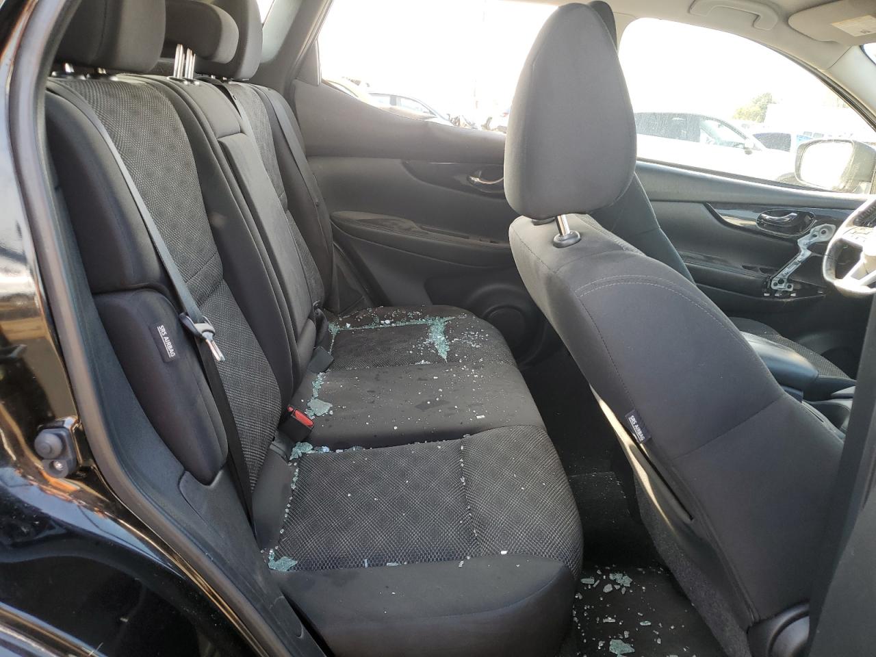 NISSAN ROGUE SPORT SV