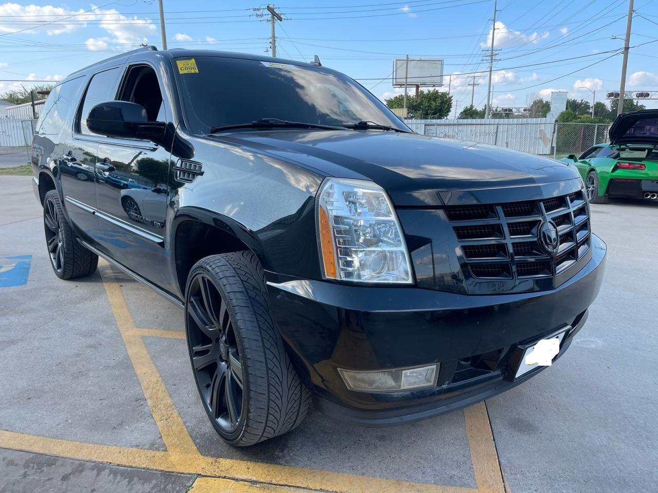 CADILLAC ESCALADE ESV PREMIUM