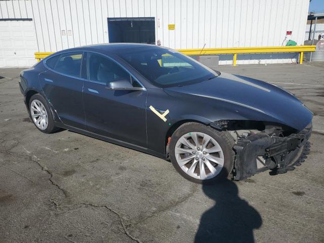 2017 TESLA MODEL S 5YJSA1E2XHF187640