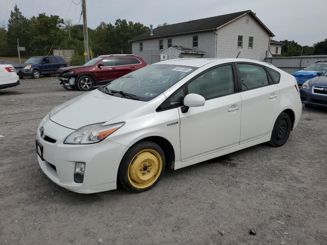 TOYOTA PRIUS