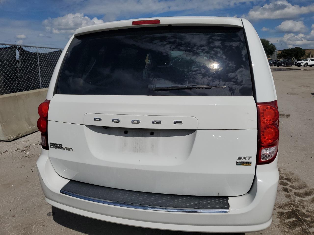 DODGE GRAND CARAVAN SXT