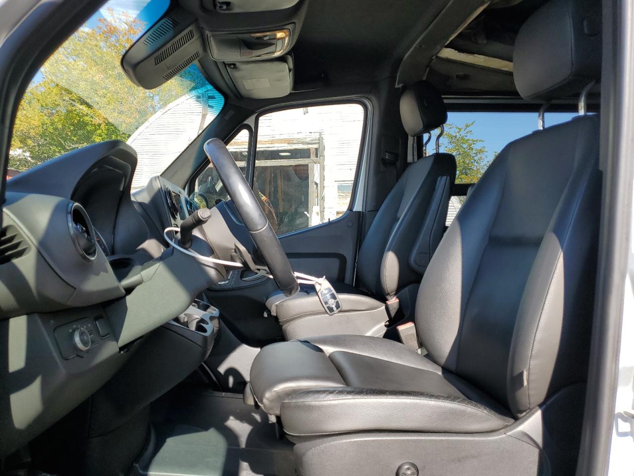 MERCEDES-BENZ SPRINTER 2500/3500