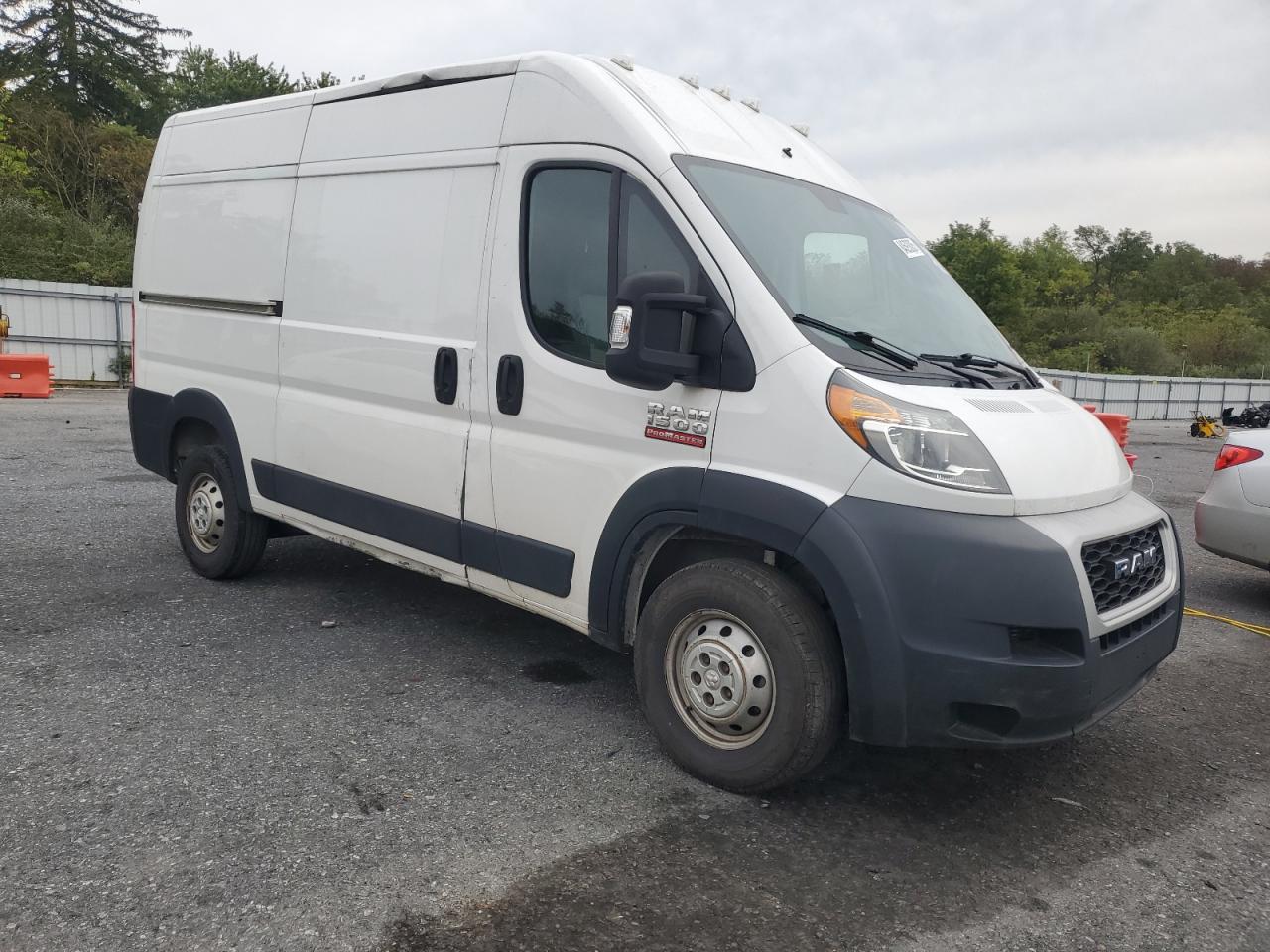 RAM PROMASTER 1500 HIGH