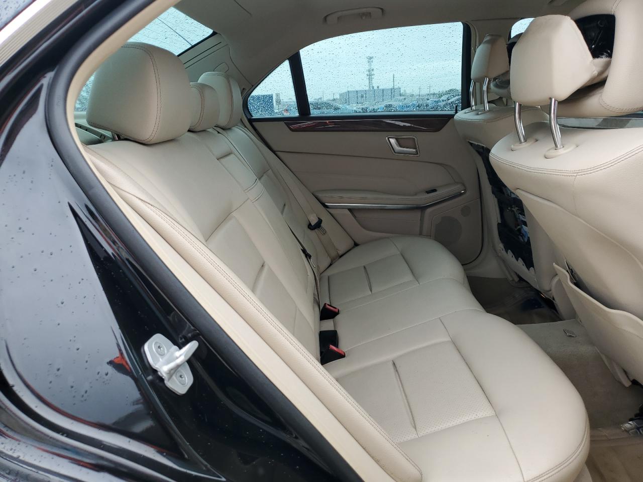 MERCEDES-BENZ E-CLASS 350